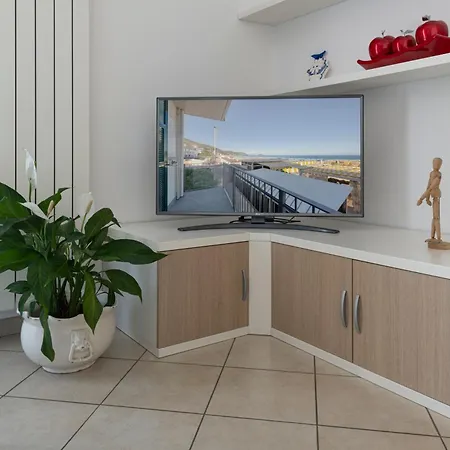 Aurora D'elysium Apartment