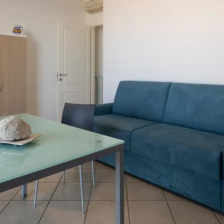 Aurora D'elysium * Spotorno